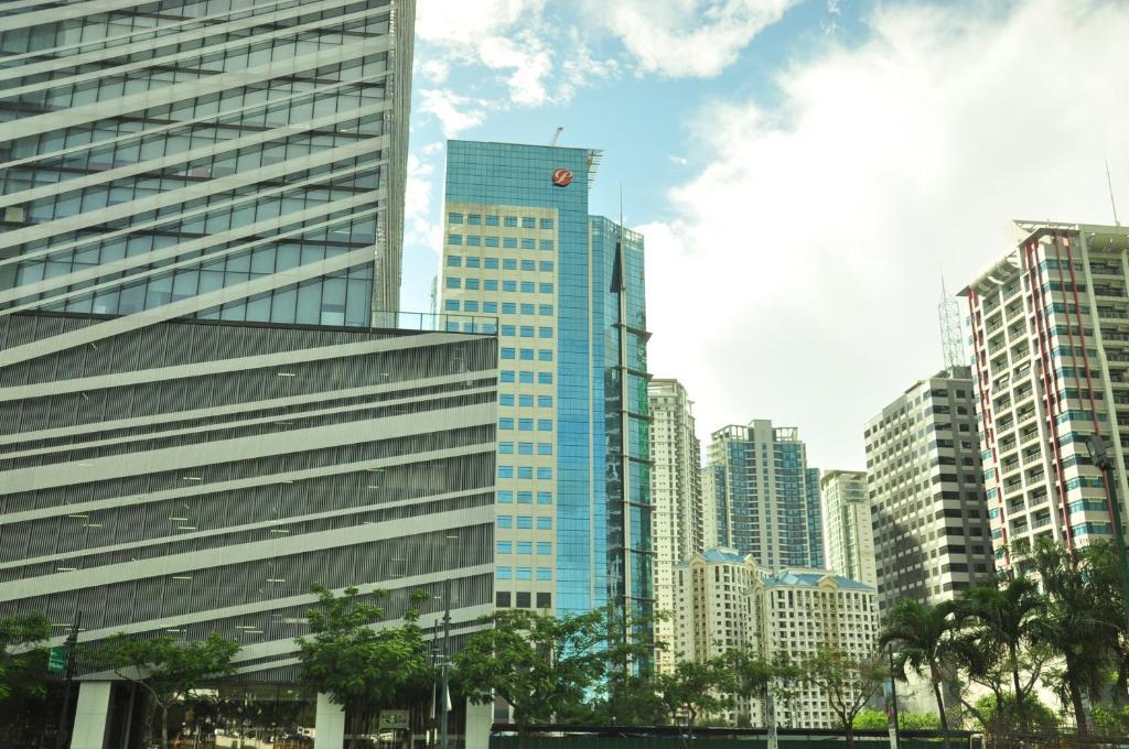 Our Awesome Hostel- Manila Makati City Exterior photo